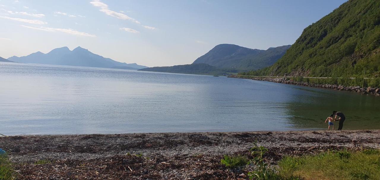 Tromsoapartment Silent Area With Nice View I Have Warm Caravan For Rent Same Place, 4 People Экстерьер фото